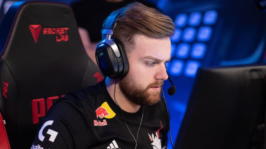 aurora — PGL Masters Bucharest 2025 冠军