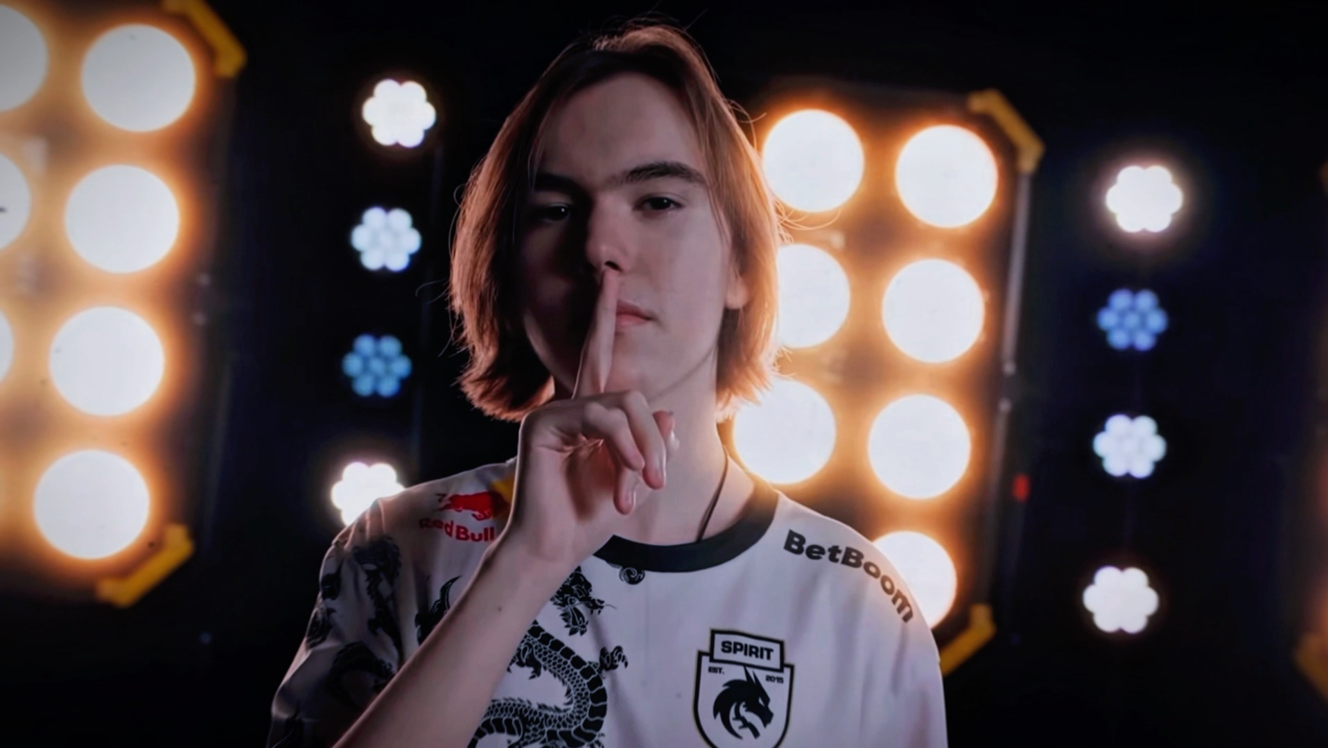 麻将什么时候该放弃（麻将局中何时该收手）