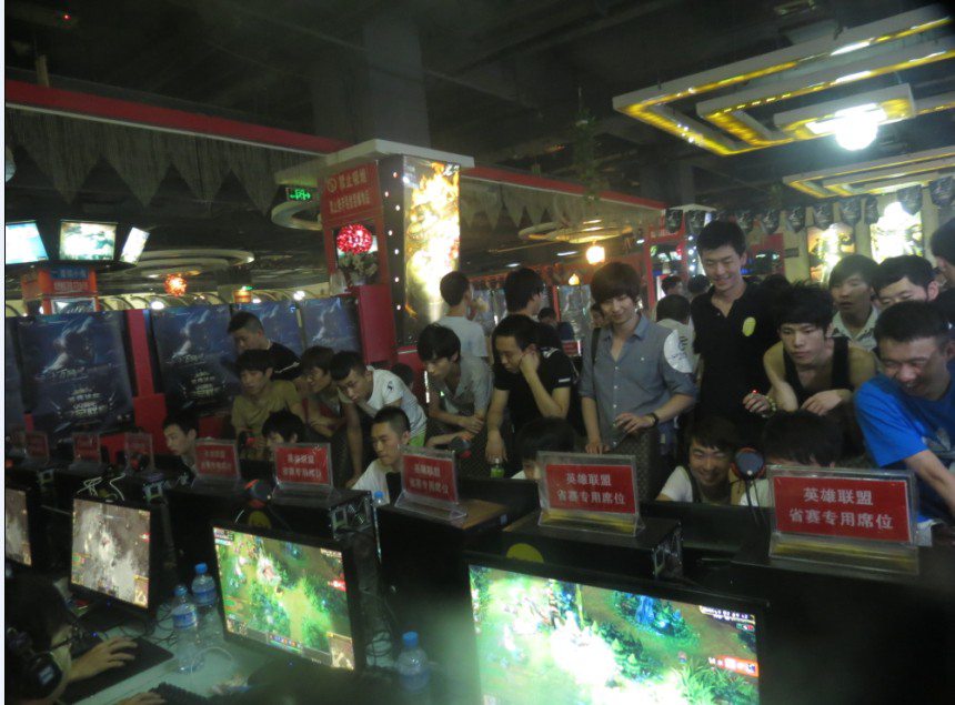 德州扑克中盘打法要点（德州扑克中场阶段关键打法）