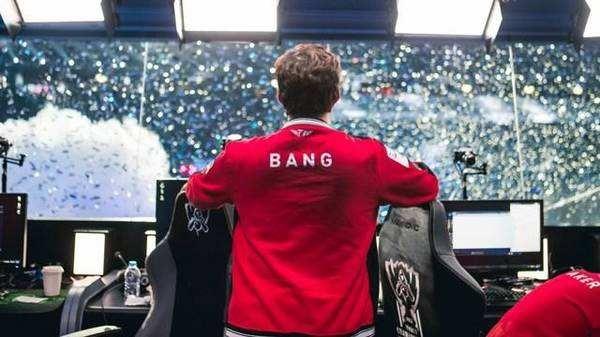 麻将中的吃碰杠含义（麻将术语吃、碰、杠的含义解析）