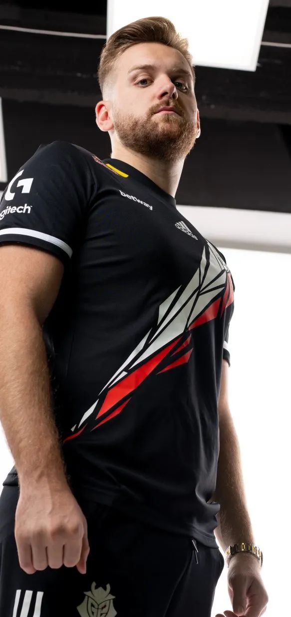 那个男人要回来了？957曝厂长将复出